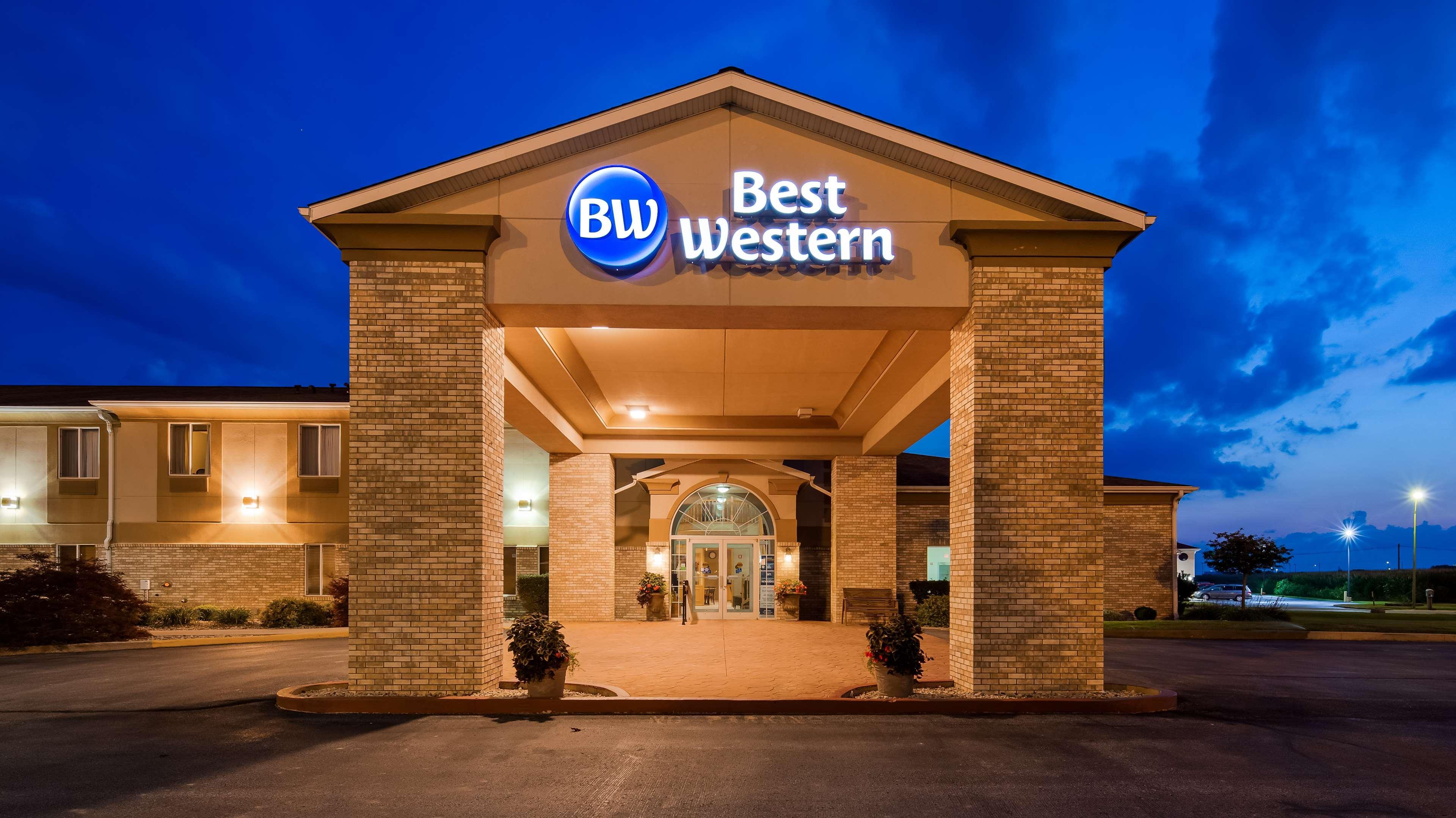 Best Western Wapakoneta Inn Bagian luar foto