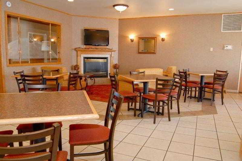 Best Western Wapakoneta Inn Bagian luar foto